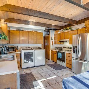 Rustic Tahoe Cabin With Deck And Grill, Dog Friendly! Villa South Lake Tahoe Exterior photo