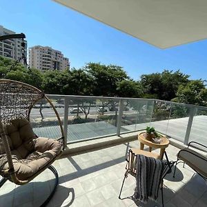 Luxury Beach Facing Balcony Appartment Tel Aviv Exterior photo