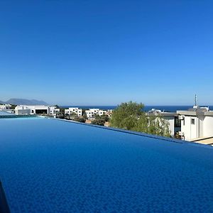 2+1 Sea View - Infinity Pool Appartement Girne Exterior photo