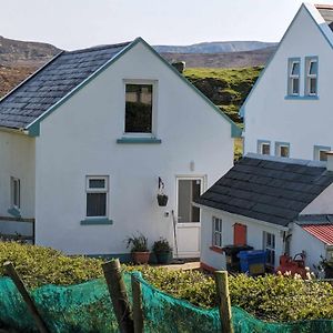 An Teach Beag Glencolmcille, Little Home From Home Gleann Cholm Cille Exterior photo