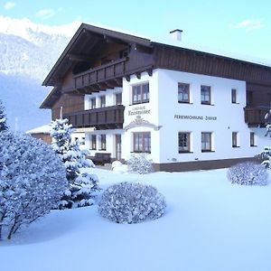 Landhaus Ennemoser Appartement Längenfeld Exterior photo