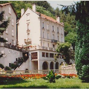 Hôtel Saint Jean Vals-les-Bains Exterior photo