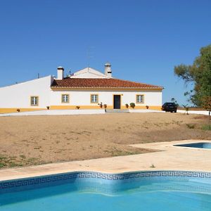 Herdade da Corte Ligeira Bed and Breakfast Cabeça Gorda Exterior photo