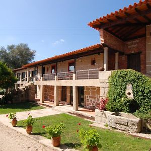 1720 Quinta Da Cancela - Winery & Farmhouse Hotel Guimarães Exterior photo