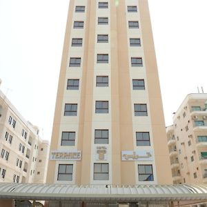 Terrace Furnished Apartments- Salmiya Koeweit Exterior photo