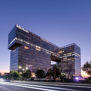 Hilton Mexico City Santa Fe Hotel Exterior photo