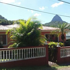 Cocoa Pod Studio Hotel Soufrière Exterior photo