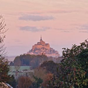 L'Aurore De La Baie, Vue Sur Le Mont-Saint-Michel Bed and Breakfast Huisnes-sur-Mer Exterior photo