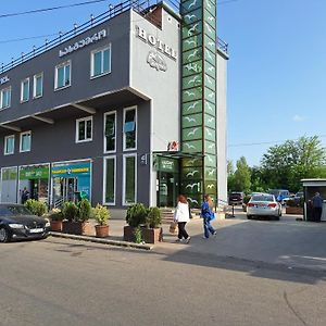 Hotel Georgian Koetaisi Exterior photo