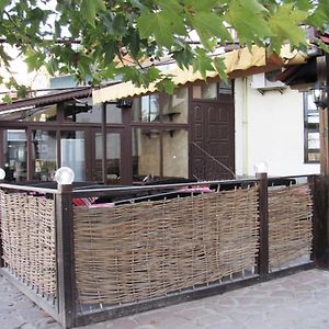 Ambaritsa Hotel Gorna Orjachovitsa Exterior photo