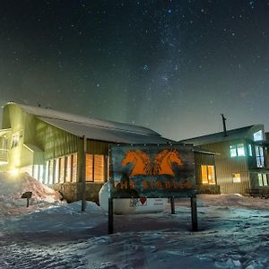 Courtyard Loft 12 The Stables Perisher Appartement Perisher Valley Exterior photo