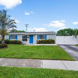 Private Rooms In West Palm Beach - Close To Beaches Exterior photo