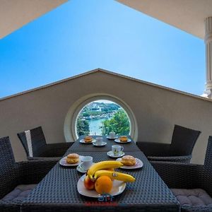 Donatella -Apt 2- Met Zeezicht Villa Pjescana Uvala Exterior photo