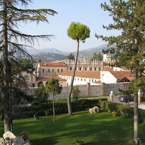 Grand Hotel Certosa Padula Exterior photo