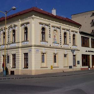 Victoria - Penzion & Restaurant Hotel Zvolen Exterior photo