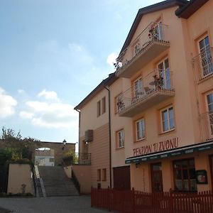 Penzion U Zvonu Hotel Nový Jičín Exterior photo