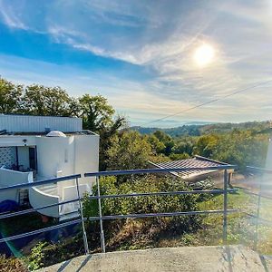 Appartement Sur Les Hauteurs De Clermont-Fd Orcines Exterior photo