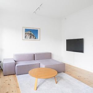 Refurbished 1-Bed In Charlottenlund Appartement Exterior photo