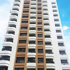 Fernandina 88 Suites Hotel Quezon City Exterior photo