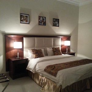 Lara Al Jawf Hotel Apartments Sakakah Room photo