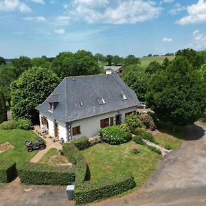 Maison Avec Cheminee Et Grand Jardin Pres De Salers Et Mauriac - Fr-1-742-542 Villa Le Vigan  Exterior photo