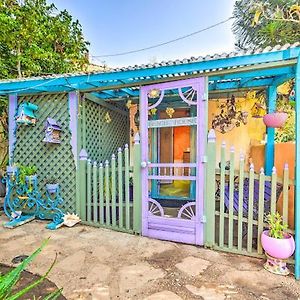 Beautiful Flower Garden Cottage Los Angeles Exterior photo