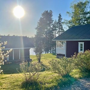 The Pintorp Cabin By The Lake Villa Mora Exterior photo