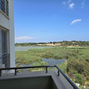 Lake View Apartment In Famagusta Famagusta  Exterior photo