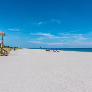 Newly Remodeled Lakefront Oasis Appartement Delray Beach Exterior photo