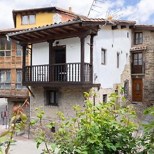 Casa Raymonde Villa Potes Exterior photo