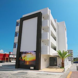 Sunset Resort Mihama -Seven Hotels And Resorts- Chatan Exterior photo