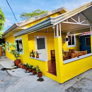 Debzyph Happy Home Castillejos Exterior photo