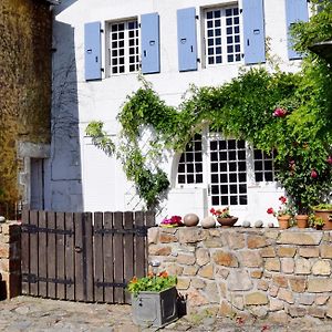 Gite Du Jardin Hotel Massignac Exterior photo