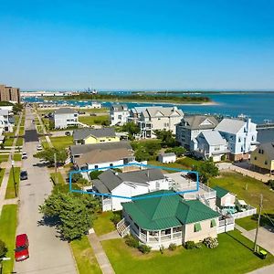 Beach Living Close To The Water Villa Morehead City Exterior photo