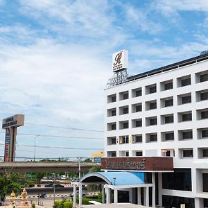 River Hotel Nakhon Pathom Exterior photo