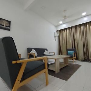 NikQi's Homestay Temerloh Room photo