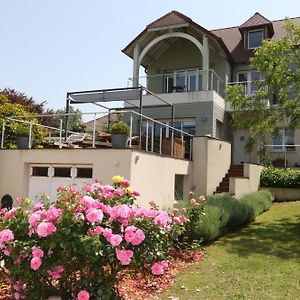 Castorina Villa Bénerville-sur-Mer Exterior photo