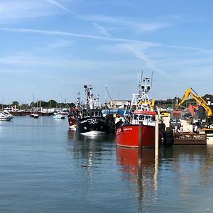 Stunning Sea Views From Rooms And Terraces Leigh-on-Sea Exterior photo