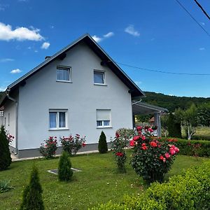 Apartman Matej Appartement Otočac Exterior photo