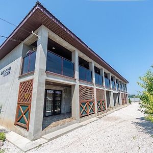 Astoria Hotel Kyrylivka Exterior photo