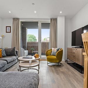 Guestready - A Modern Gem In Acton Appartement Londen Exterior photo