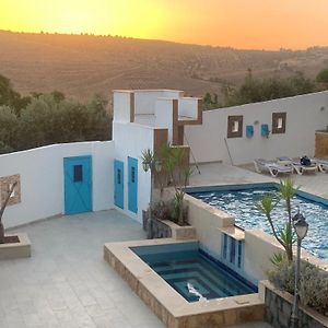 Happy Feet Chalet المزرعة السعيدة Villa Madaba Exterior photo