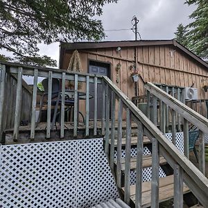 Modern Tiny Wood Cottage 03 Wasaga Beach Exterior photo