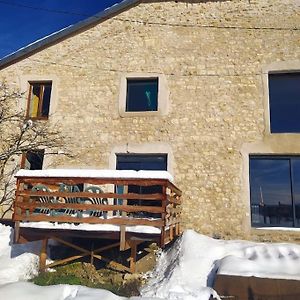 Gite Rural Du Lac Genin Appartement Charix Exterior photo