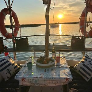 Houseboat - Faro In Ria Formosa Hotel Exterior photo