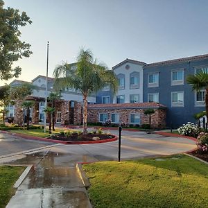 Spark By Hilton Redlands Hotel Exterior photo