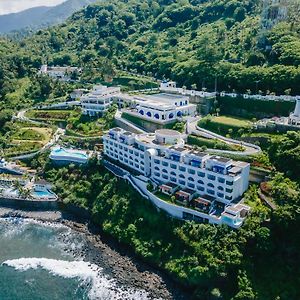 Royal Avila Boutique Resort Senggigi Exterior photo