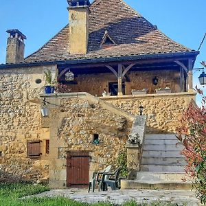 Lovely Home In Cenac-Et-Saint-Julien With Kitchen Exterior photo