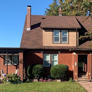 Newly Renovated Home! Manchester Exterior photo