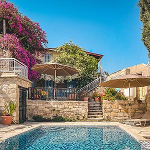 Cyprus Villages Hotel & Restaurant - Central Location - Bed & Breakfast - With Access To Pool And Stunning Views Tokhni Exterior photo